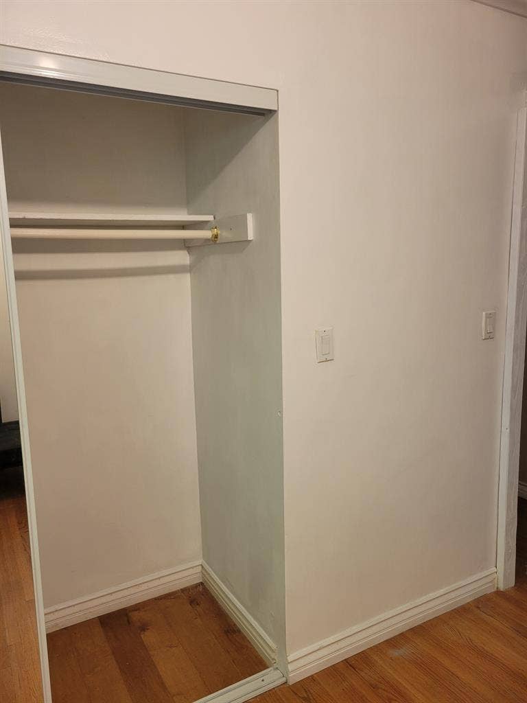 Room in House across from CSUN