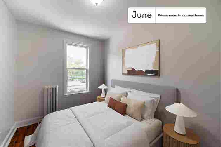 4 BR in Boston