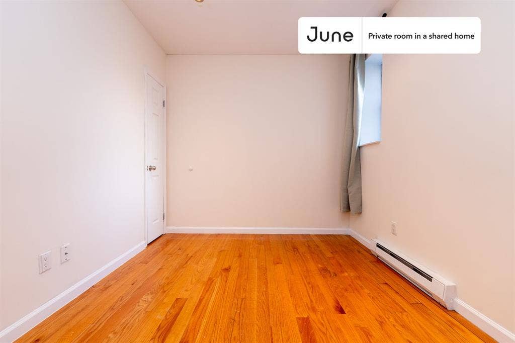 4 BR in New York City