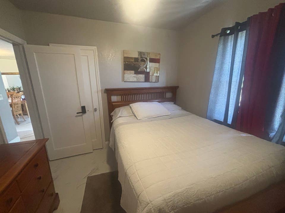 Room to rent month to month