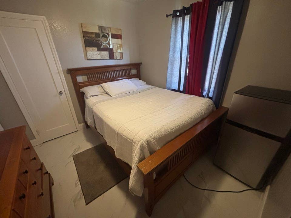 Room to rent month to month
