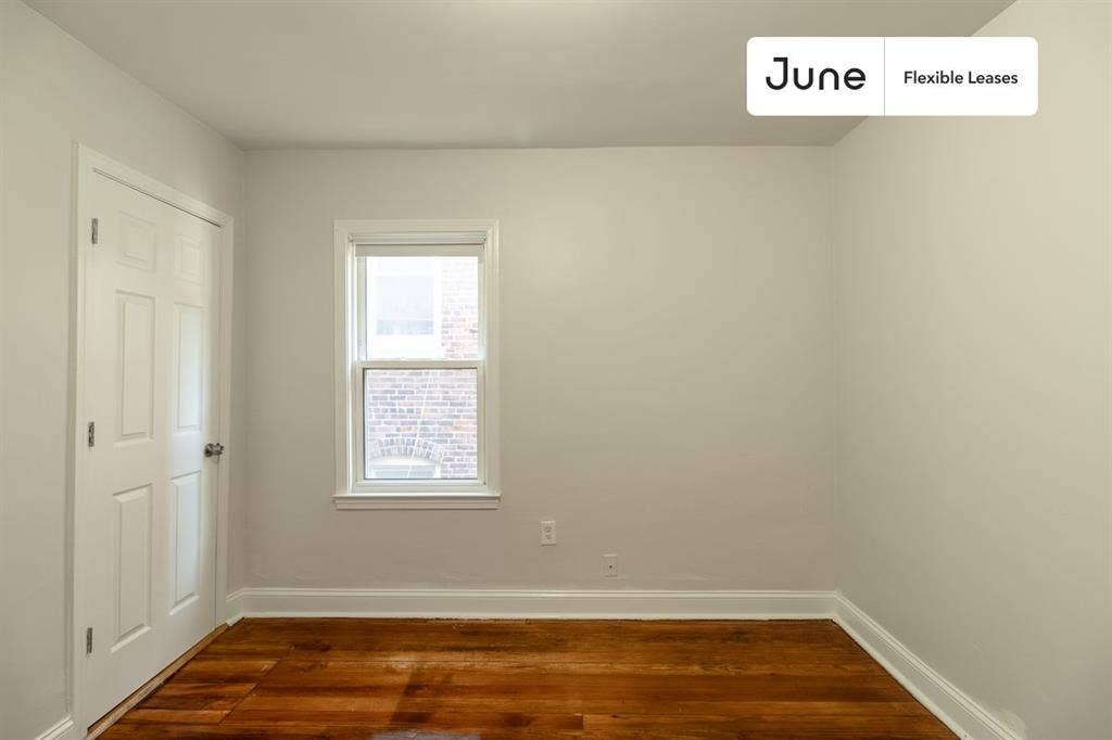 4 BR in Boston