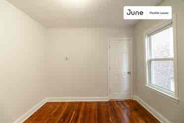 4 BR in Boston