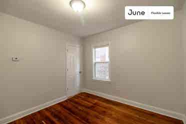 4 BR in Boston