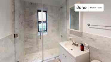 2 BR in New York City