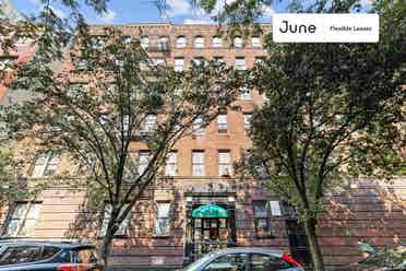 2 BR in New York City