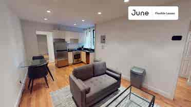 2 BR in New York City
