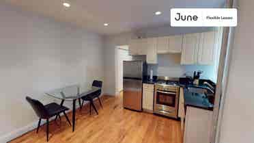 2 BR in New York City