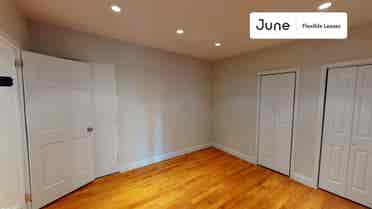 2 BR in New York City