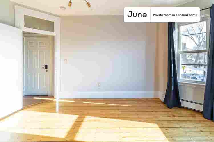 4 BR in Boston