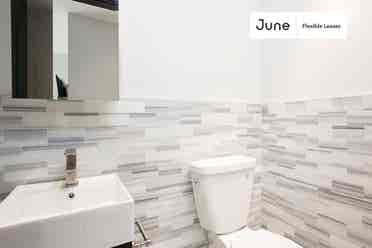3 BR in New York City