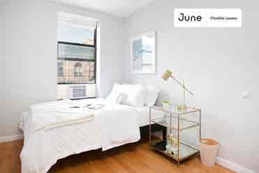 3 BR in New York City