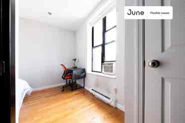 3 BR in New York City