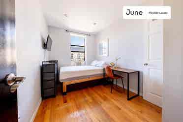 3 BR in New York City
