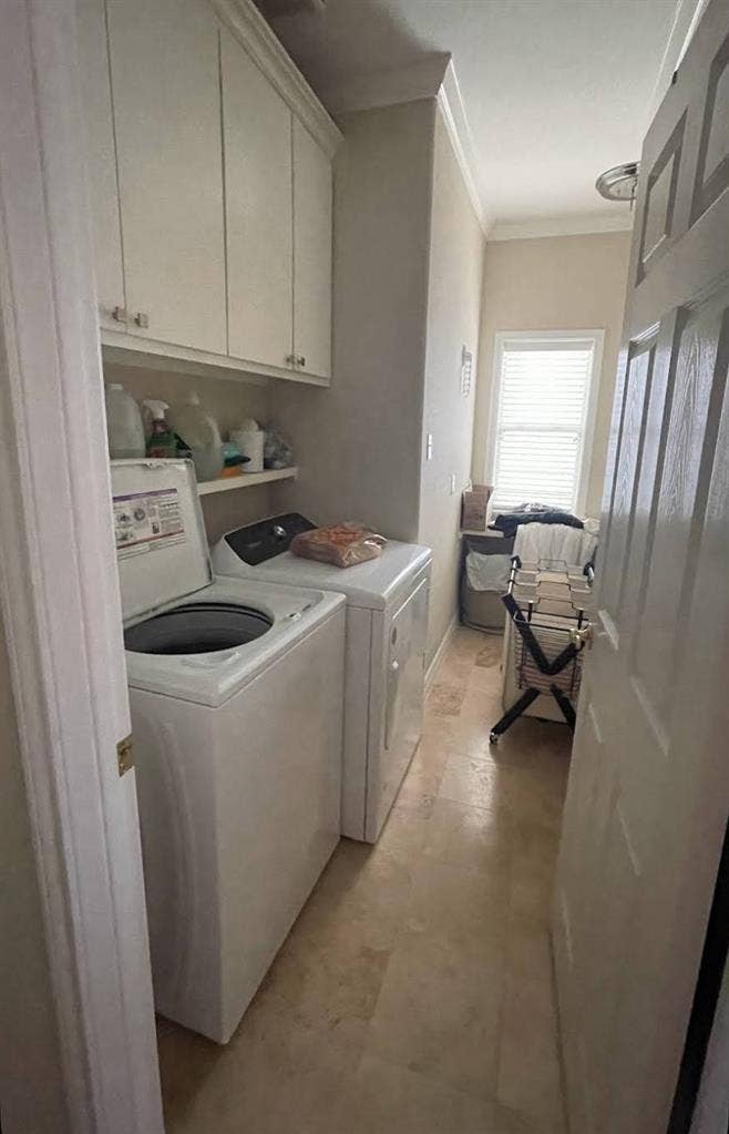 Large room in Heights
