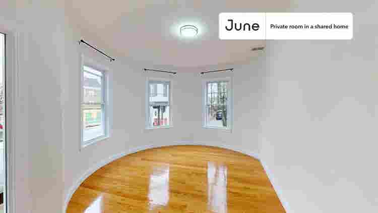 4 BR in Boston