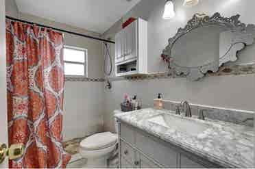 Budget friendly room in West Boca