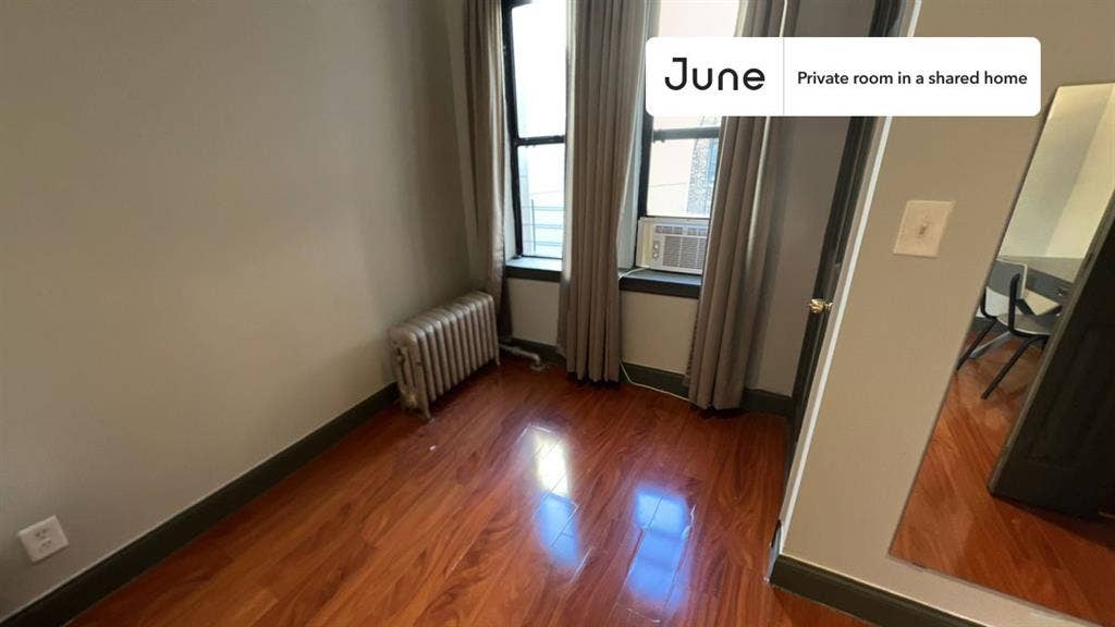 2 BR in New York City