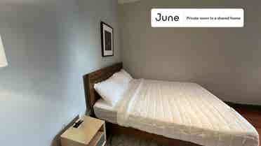 2 BR in New York City