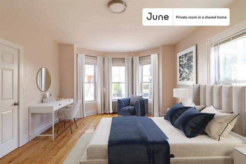 7 BR in Boston