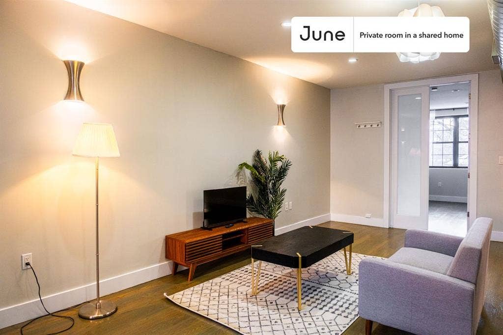 3 BR in New York City