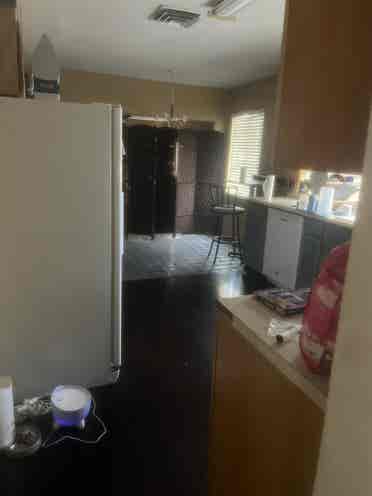 UNM/NOB HILL Room for rent
