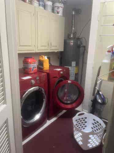UNM/NOB HILL Room for rent