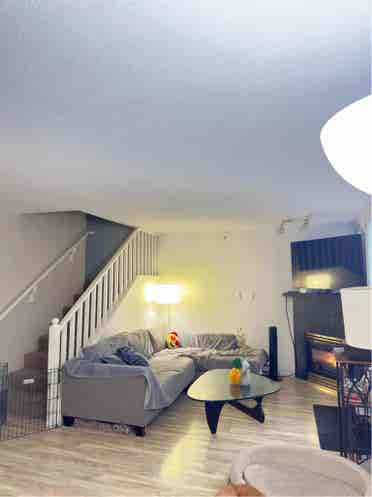 For rent in the heart of Yaletown