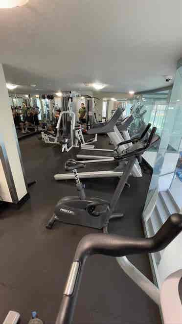For rent in the heart of Yaletown