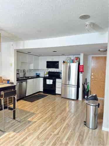 For rent in the heart of Yaletown