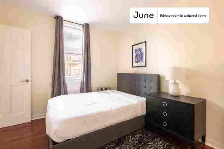 3 BR in New York City
