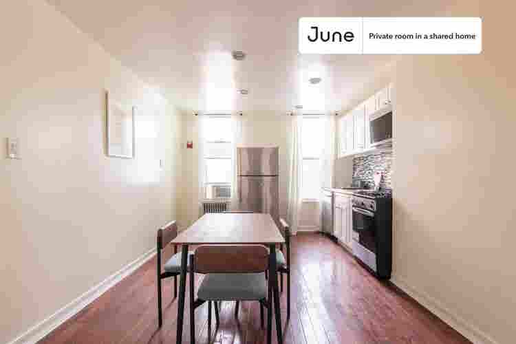 3 BR in New York City