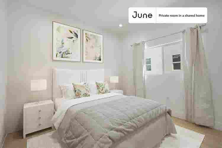 5 BR in Los Angeles