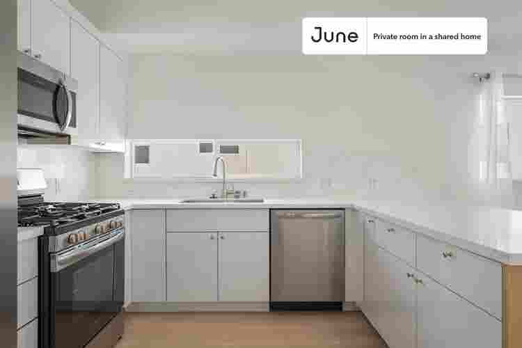 5 BR in Los Angeles