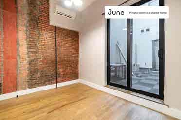 6 BR in New York City