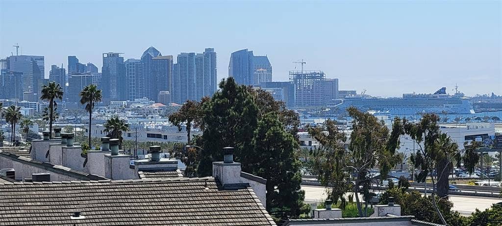 Condo bedroom for rent with view