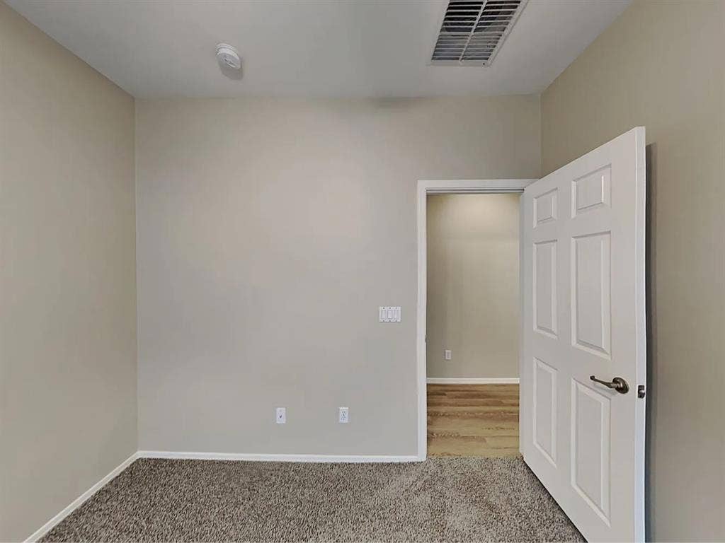 Room for Rent - Laveen, Arizona