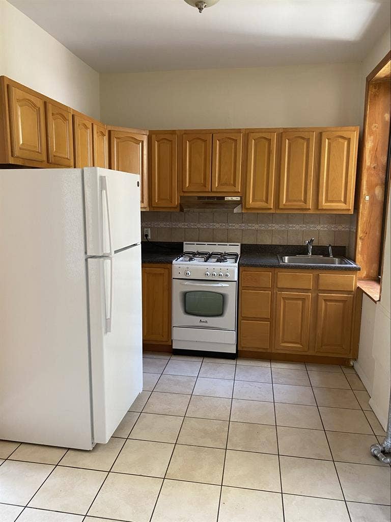 Affordable Room in Astoria