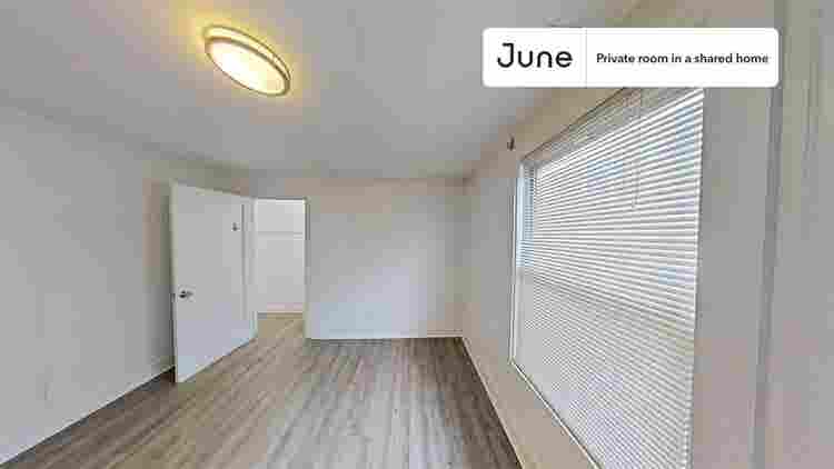 4 BR in Boston