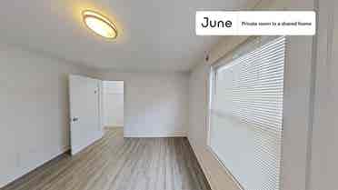 4 BR in Boston
