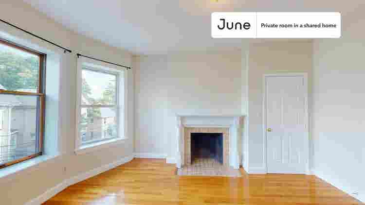 4 BR in Boston