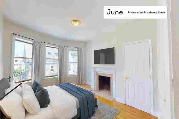 4 BR in Boston