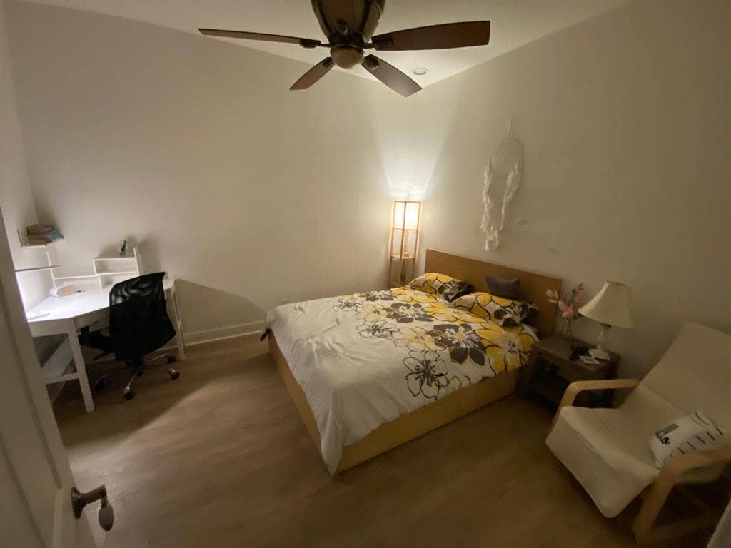 Beautiful Room for rent