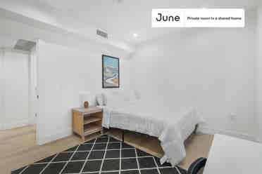 3 BR in Los Angeles