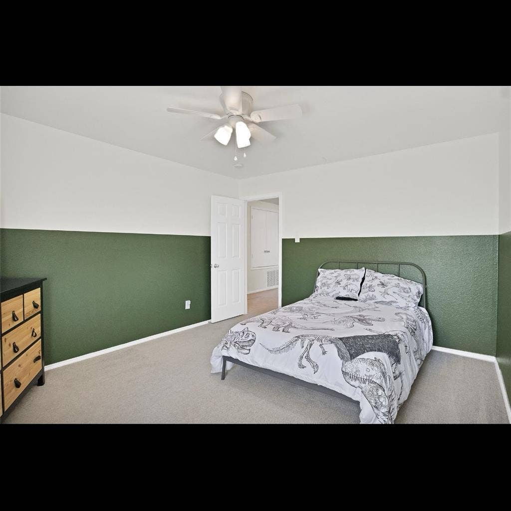 Cozy Home in a Quiet Neighborhood