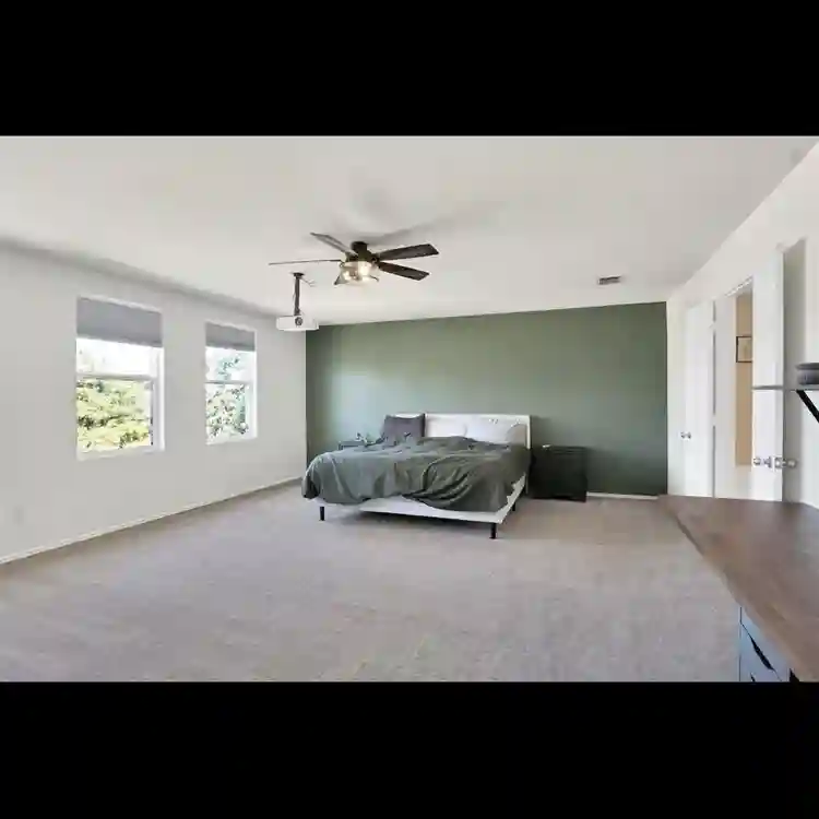 Cozy Home in a Quiet Neighborhood