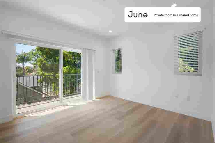 4 BR in Los Angeles