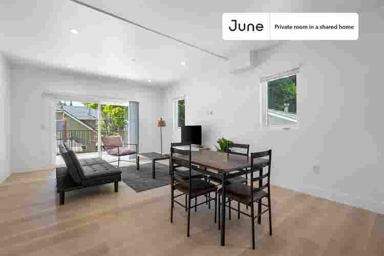 4 BR in Los Angeles