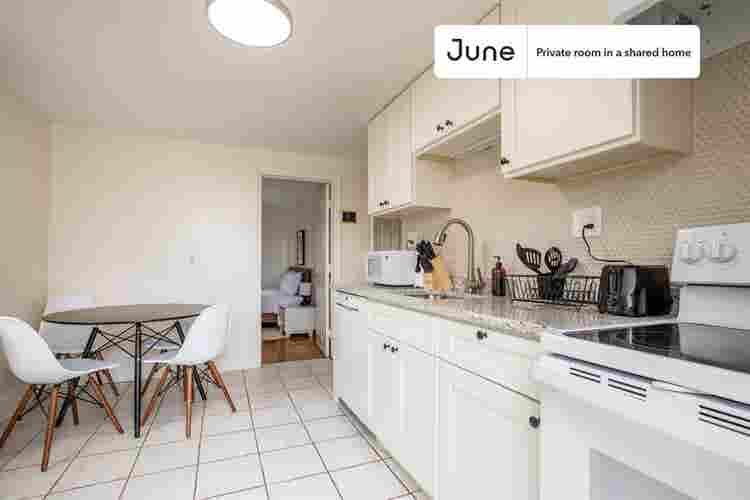 5 BR in Boston