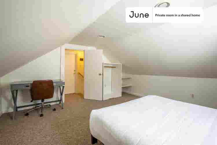 5 BR in Boston